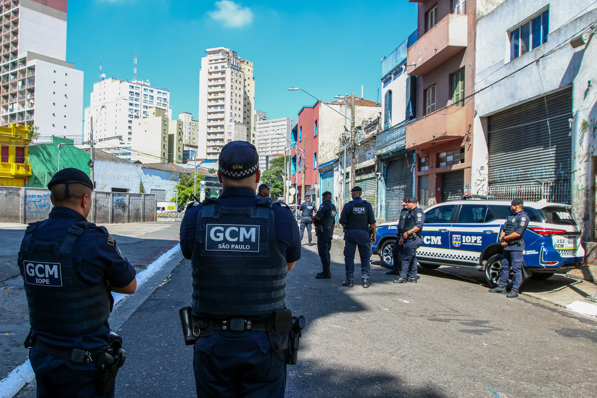 De novo, tentando explicar a cracolândia, e que Deus nos ajude…