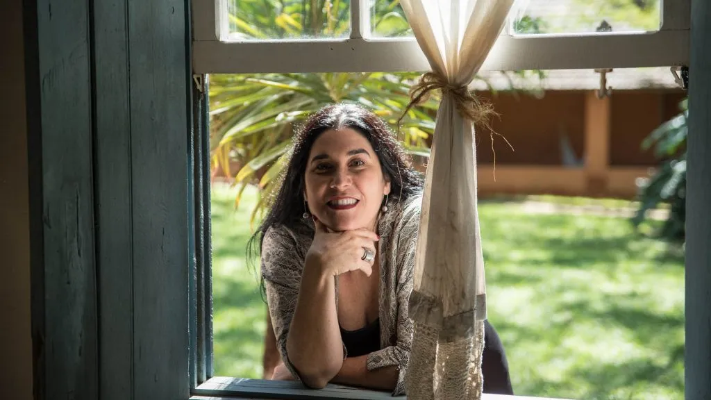 Mônica Salmaso em show e entrevista, no IMS Paulista. E de graça