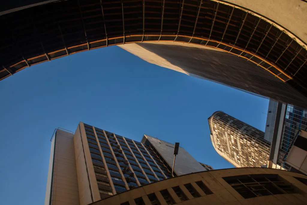 Prédios modernistas em imagens: veja fotos de ícones da arquitetura moderna