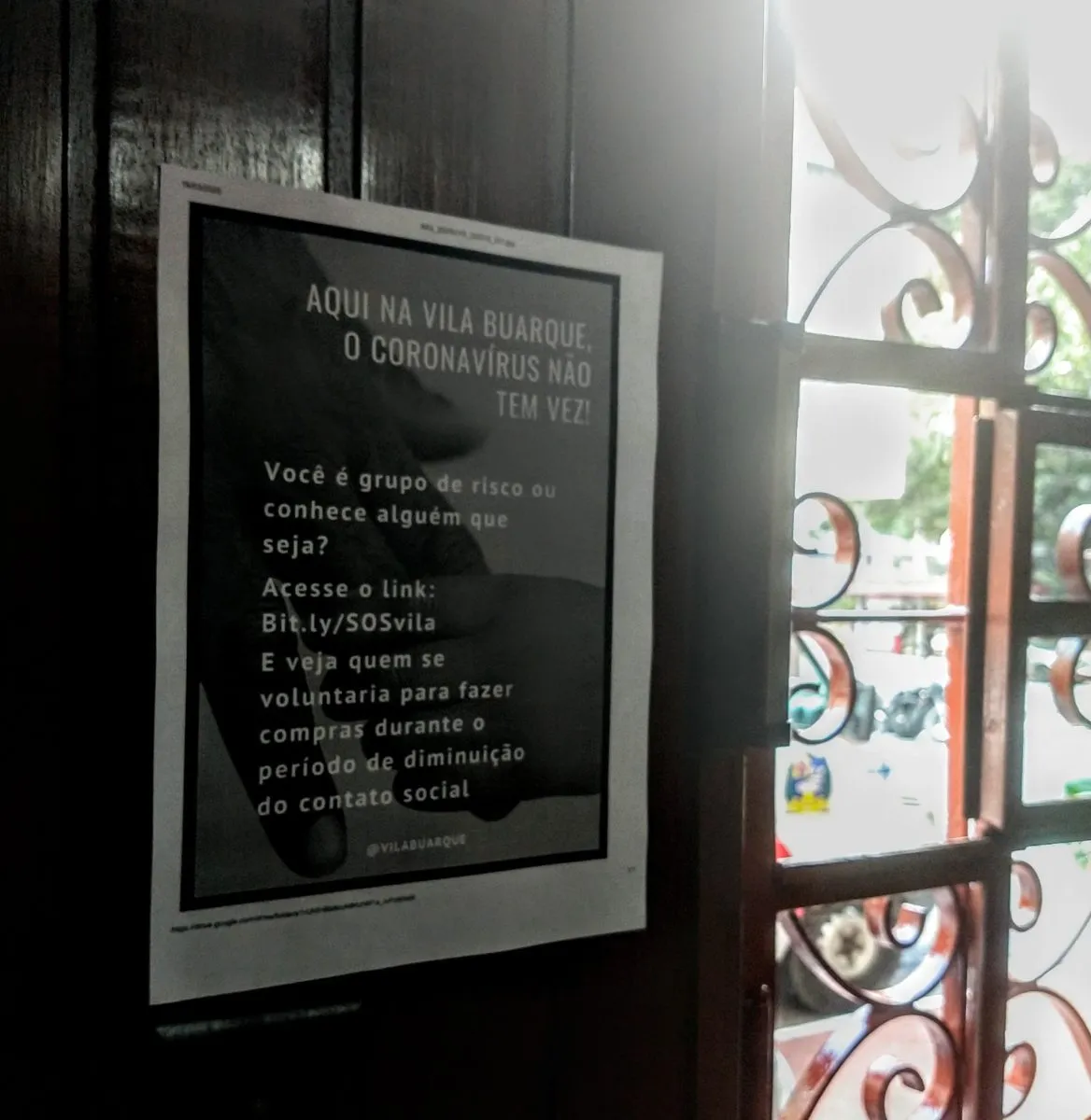 Coronavírus: grupos de vizinhança se organizam para ajudar idosos a não sair de casa