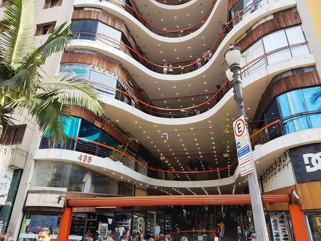 Como a Galeria do Rock deu a volta por cima e se reinventou na era da economia criativa