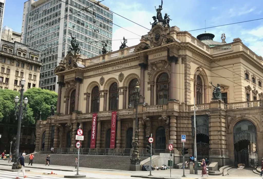 Conheça cafés em prédios históricos no Centro de São Paulo