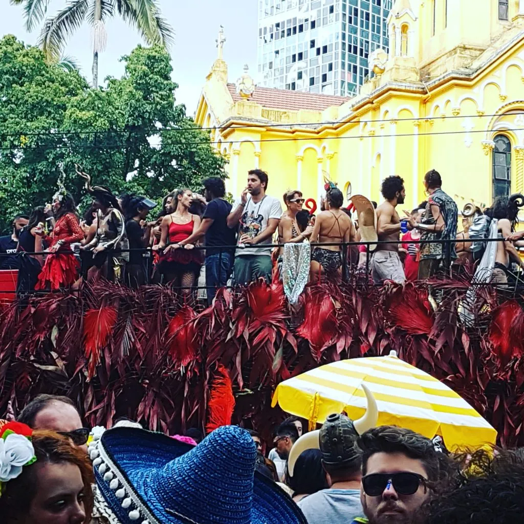 Entenda por que os blocos são as startups do Carnaval