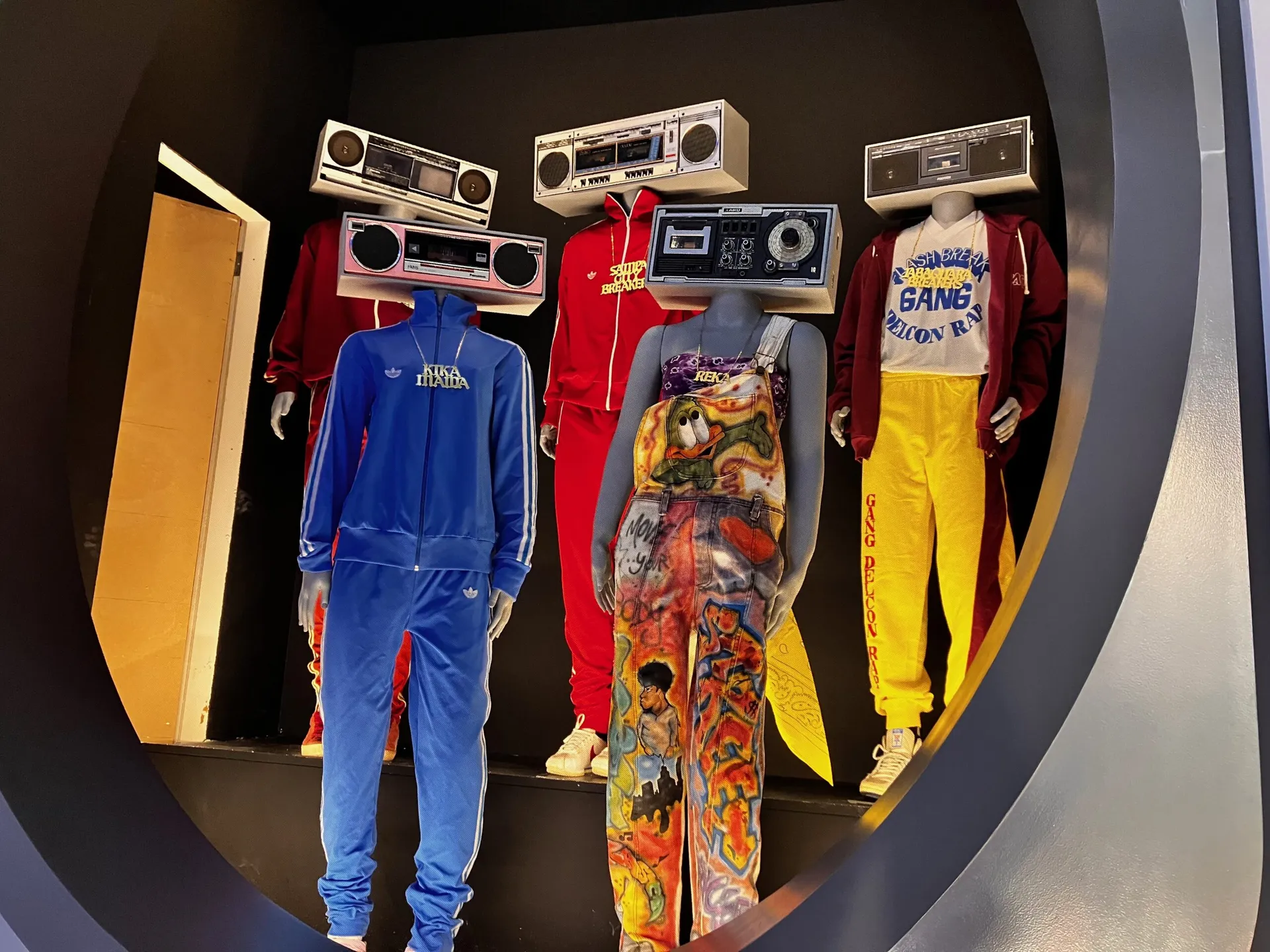 Exposição no Sesc 24 de Maio traz a história do Hip-Hop em São Paulo