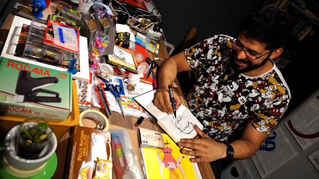 Viny Alves, ilustrador e designer gráfico